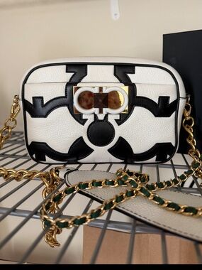 Salvatore Ferragamo GANCINI leather black-and-white w/ chain Crossbody like new